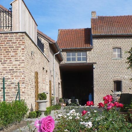 B&B Kamer En Aambeeld Zoutleeuw Exterior photo